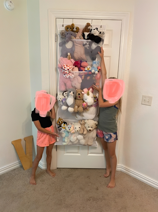 A Revolution in Children’s Rooms: Unleashing Fun and Functionality with Stuffed Animal Storage Pouches
